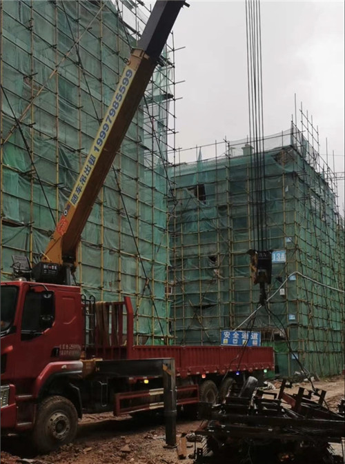 如东县“慢工细活”—— 吊车的 “微动控制” 技术